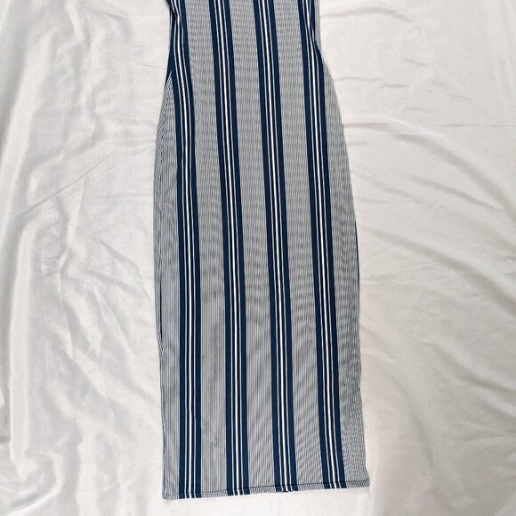 TMG New York Women's Size Medium Blue and White Striped Stretchy Maxi Dress - Picture 5 of 7